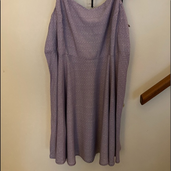 COPY - OLD NAVY Summer Dress - Picture 2 of 8